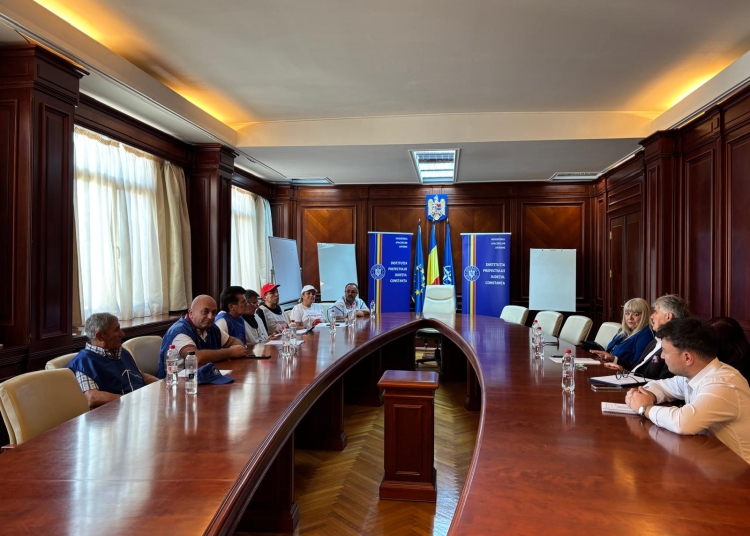 sindicalistii au depus un memoriu la prefectura constanta cu revendicarile fata de masurile de austeritate 68aebc533ece5