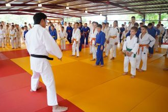 statiunea venus devine capitala judo ului peste 350 de judoka din tara si strainatate participa la pantheon judo stage galerie foto 68a5ac95c39f7