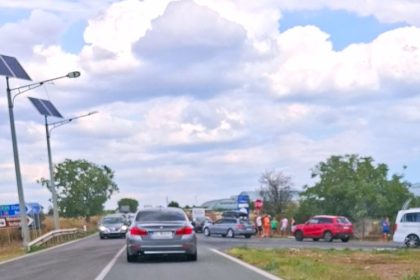 trafic aglomerat pe dn38 intre agigea si techirghiol nervii soferilor au fost intinsi la maxim 68ab167e9343e