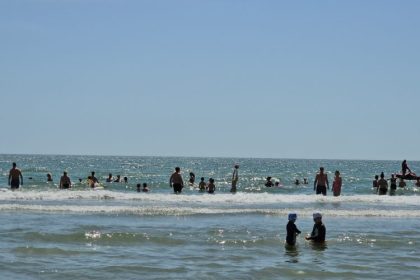 vremea capricioasa le a dat peste cap vacanta turistilor aflati in acest weekend pe litoral meteorologii au vesti bune 68aab53e8fe77