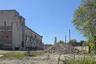 abatorul din constanta ramane o amintire carmeco avanseaza cu proiectul sammarina 68c9e8068bc62