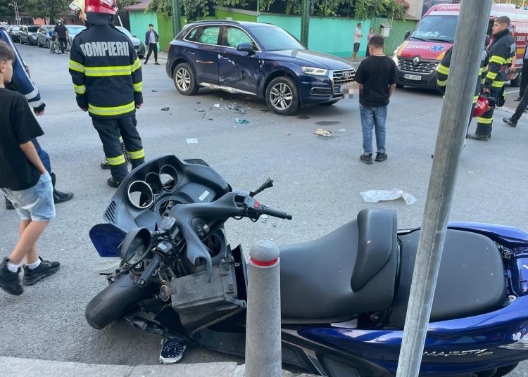 accident rutier in statiunea costinesti intre un autoturism si o motocicleta 68c696efb7711