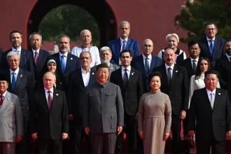 adrian nastase si viorica dancila fotografie la beijing impreuna cu xi jinping vladimir putin si kim jong un 68b7efc3234a5