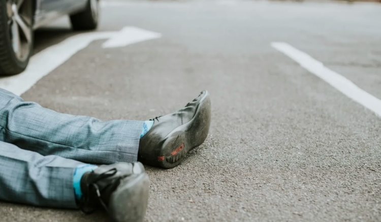 beata si fara permis o soferita a ucis un barbat si a fugit de politie 68cc12d811c0e