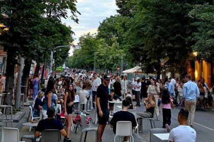 bulevardul tomis devine din nou pietonal intre capitol si miga 68cc0270a09a4
