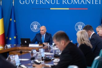 coalitia a decis ministerele cu cei mai multi bani la rectificare guvernul pregateste a doua corectare a bugetului pana in decembrie 68d50003aa2a3