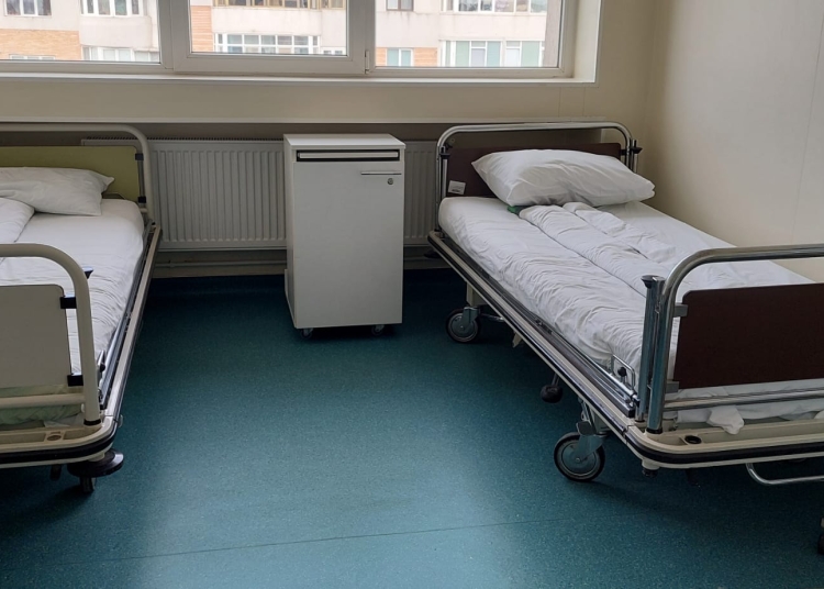 consiliul judetean constanta a primit sase oferte pentru documentatia de reabilitare a sectiei clinice dermatovenerologie 68bf3e98e1be4