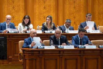 dupa 35 de ani guvernul condus de ilie bolojan porneste cea mai ampla reforma a statului 68bdcbec874ad