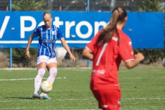 farul feminin prima victorie a sezonului 2 0 cu gloria bistrita foto 68b858b22c091