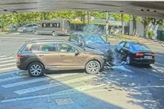 fiul lui ilie dumitrescu a fost prins de politisti dupa ce a fost implicat intr un accident si a fugit de la fata locului 68c9573e7d0b2
