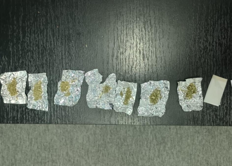 foto barbat prins de jandarmi dormind in masina dupa ce s a drogat in cernavoda 68cfad43e22cb