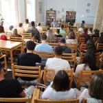 foto tinerii din constanta l au redescoperit pe george cosbuc la clubul de lectura al bibliotecii judetene constanta 68d13adb16c96