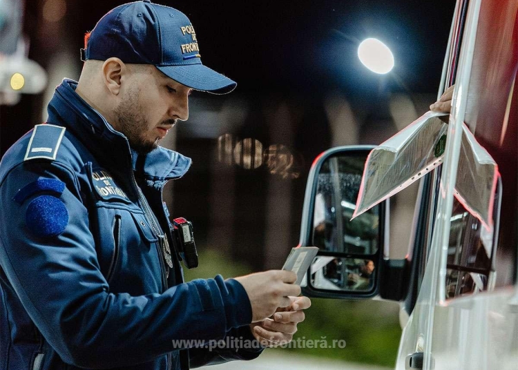 frontiera mai multi cetateni straini nu au avut voie sa intre in tara in ultimele 24 de ore 68cfa166e9e54