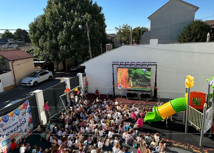 galerie foto cinema in aer liber la gradinita little kids din constanta 68c923abeb1d9