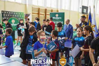 galerie foto sergiu medesan ne dorim sa crestem comunitatea sportiva din constanta si sa oferim sansa tuturor sa descopere frumusetea tenisului de masa 68daefec2f479