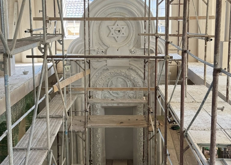 galerie foto sinagoga mare din constanta tot mai aproape de noua sa stralucire 68c9121b84bc8