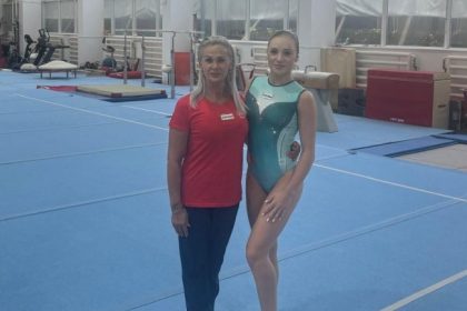 gimnasta sabrina maneca voinea va evolua la cupa mondiala de la paris 68bfee6d1f8fc