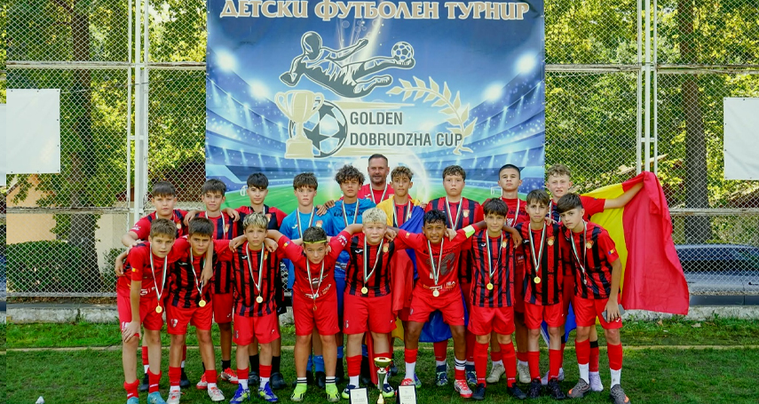 grupa 2012 de la as viva sport constanta castigatoare la golden dobrudja cup in bulgaria fotbal pasiune prietenie galerie foto 68b937b3ef85c