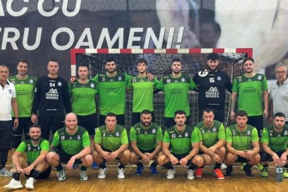 handbalistii infrangere la debut experienta csa steaua bucuresti si a spus cuvantul galerie foto 68ca729b36866