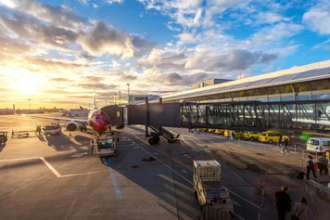 haos in aeroporturi europene dupa un atac cibernetic de amploare 68ce8702d3e10