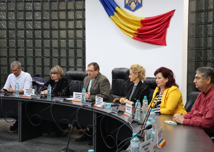 intalnire festiva cu ocazia zilei internationale a persoanelor varstnice 68dbbe2e6b4e2