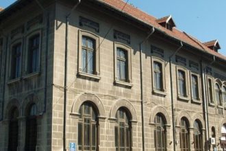 intre 27 si 28 septembrie are loc turneul de tenis de masa organizat de turneele medesan si colegiu national mircea cel batran 68d4f31f9b588