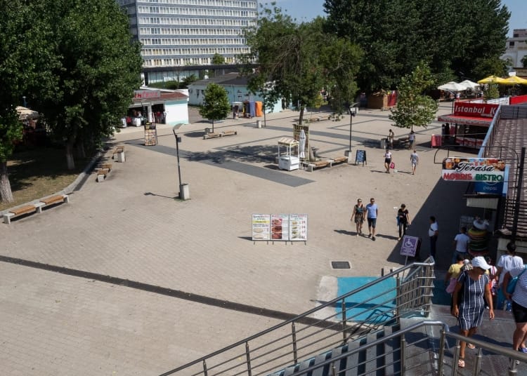 investitii in mamaia demolari si proiecte imobiliare in zona perla 68c9e47bcff48