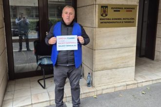 laurentiu gobeaja a iesit din greva foamei dar continua lupta pentru salvarea santierului naval mangalia 68d7b391d2013