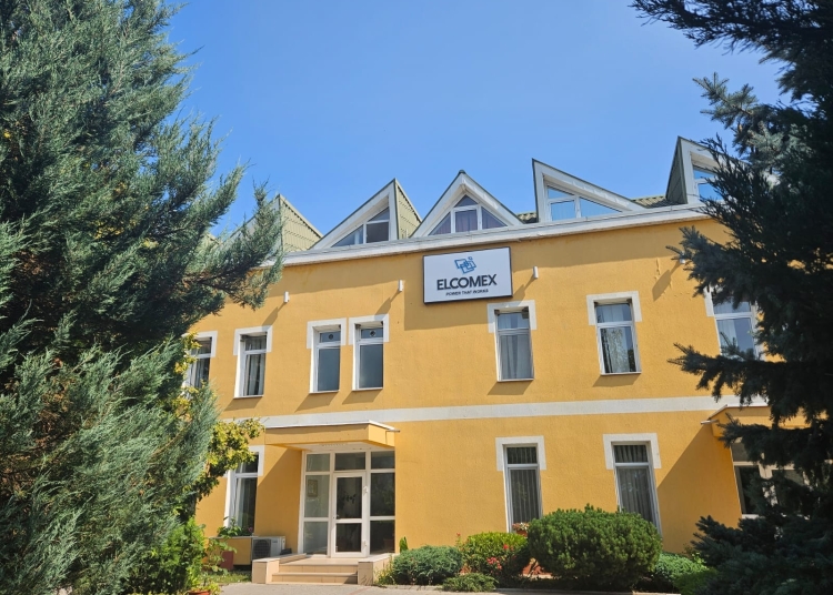 lichidatorul firmei elcomex agroindustrial vinde o fabrica de lapte si sute de terenuri din judetul constanta 68bb6521315ae