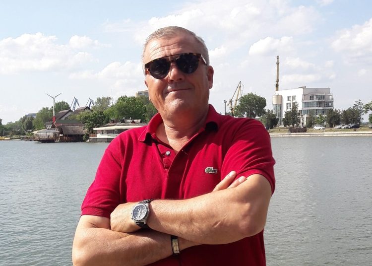 mamaia continua sa atraga investitori costica halep demoleaza o cladire pentru a face loc unui hotel cu opt etaje 68b777a9daa54