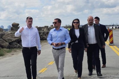ministrul transporturilor ciprian serban in vizita de lucru la portul constanta 68d3e6c5dbc78