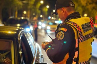 minor de 17 ani prins la volan fara permis in poiana adultul care i a incredintat masina cercetat de politisti 68cfbeb124f81