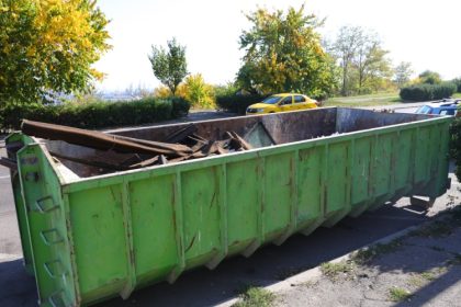 nu uitati depozitati gratuit deseurile voluminoase in containerele de mari dimensiuni 68bfd79786a7a