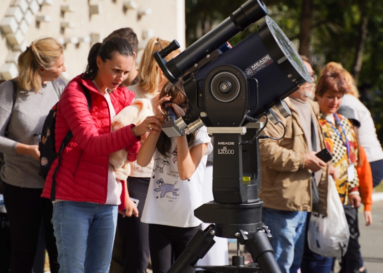 observatii astronomice la navodari 68b727860a9f2