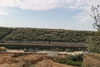 pericol la cumpana acn trebuie sa inceapa noi lucrari urgente pentru stabilizarea malului canalului dunare marea neagra 68c1efbedbea3