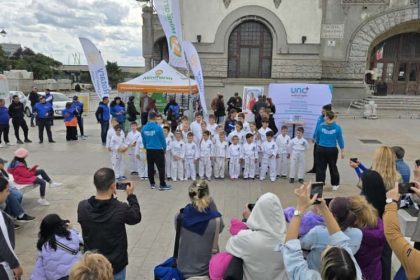 promenada inimilor un eveniment desfasurat in piata ovidiu in saptamana mondiala a inimii 68d8d75f6b3ec