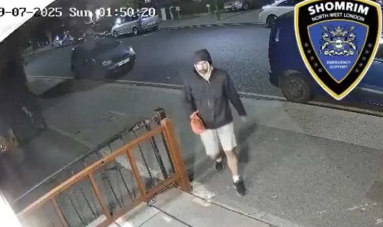 roman inculpat in marea britanie a atacat cu urina mai multe sinagogi din londra 68c7b73c2d2c9
