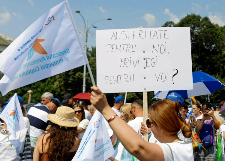 sindicalistii din administratie protesteaza luni in bucuresti nemultumiti de masurile guvernului 68c6aadba3e7c