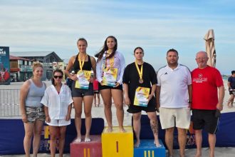sportivi de la csm constanta medaliati la nationalele de lupte pe plaja de la costinesti 68be9af7eabb0