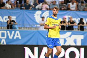 stefan dutu debut in prima divizie in partida cu universitatea craiova 68c7c13304b4a