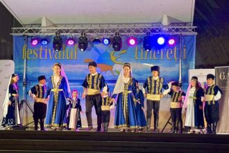tinerii tatari au stralucit la festivalul tineretii de la mangalia 68b72c162f922