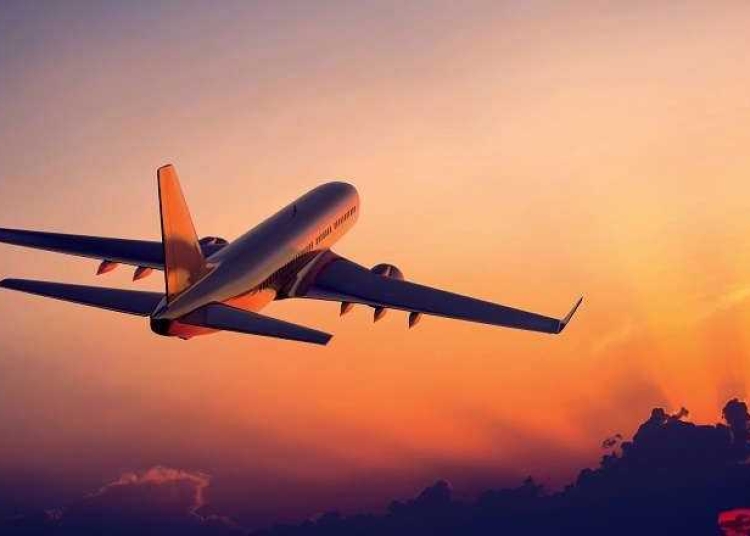 un avion a zburat in cerc o ora deasupra unui oras controlorul aeriean dormea bustean 68cbd4bb2fc91