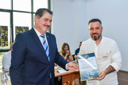 video recunostinta si excelenta in rugby bogdan victor zaman premiat la navodari doar impreuna putem reusi 68c486cb1ea9d