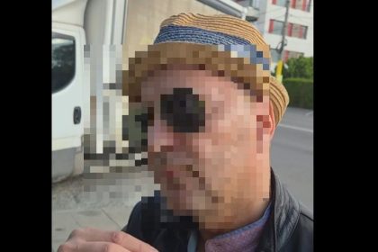 video un profesor de religie din constanta cercetat pentru corupere sexuala 68d10cac76e45