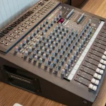 A sustras mixerul audio din sala Casei Sindicatelor din Tulcea. 11 a furat mixerul audio din sala casei sindicatelor tulcea 6900b613f1d3f