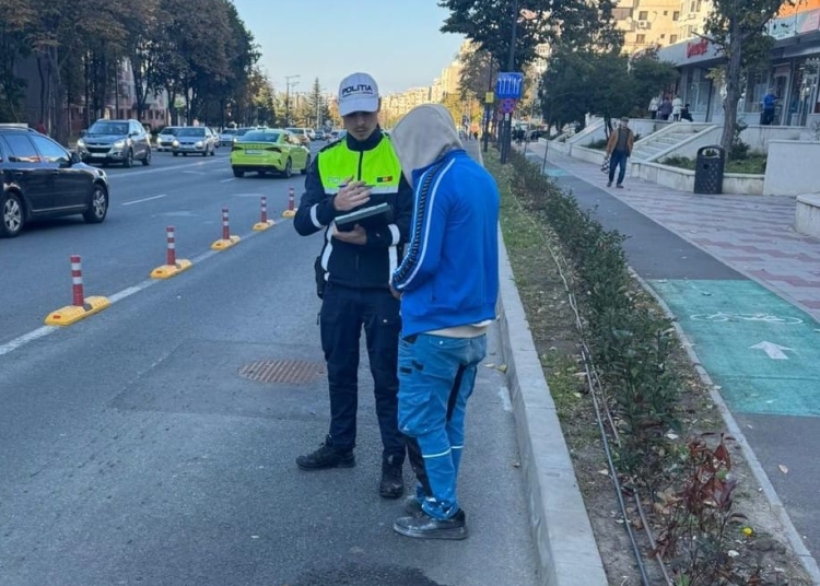 actiune de amploare pentru prevenirea accidentelor politistii rutieri au stat cu ochii pe pietoni si pe utilizatorii trotinetelor electrice 68f7356e09d41