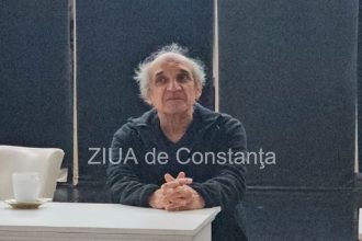 actorul mihai gruia sandu isi da intalnire cu studentii de la facultatea de teatru ai universitatii ovidius constanta fotovideo 68edf7e01cd8a