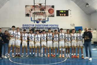 baschetbalistii under 16 victorie fara emotii cu abc galactica brasov 68e3acdc6f772
