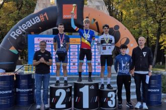 ciclistii pe podium la cupa romaniei de sosea s au aflat printre premianti galerie foto 68ee12f809198