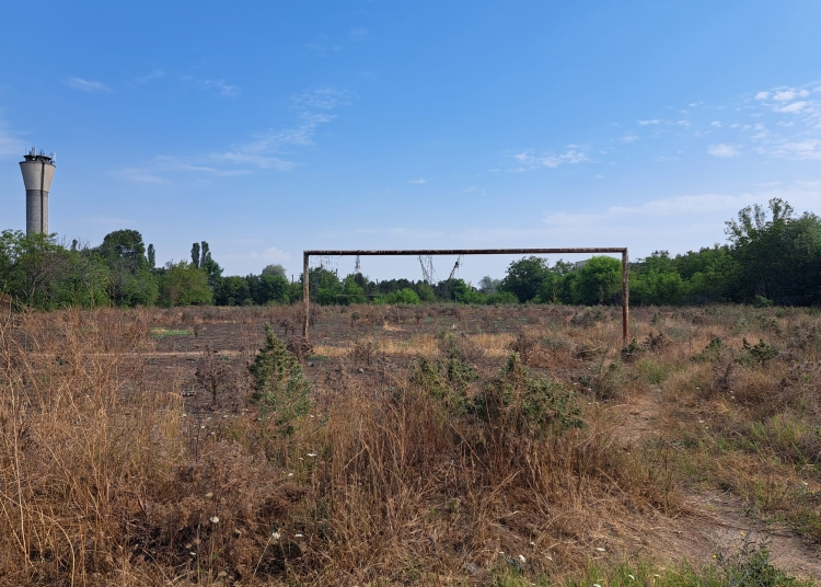 complexul sportiv triunghi din constanta intre promisiuni si paragina 68fff418519b7